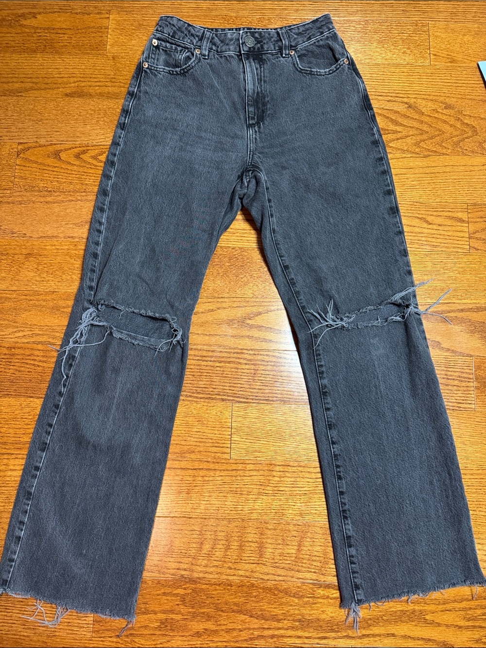 Sz 1 /25 Garage Denim Black 90s straight distressed Jeans